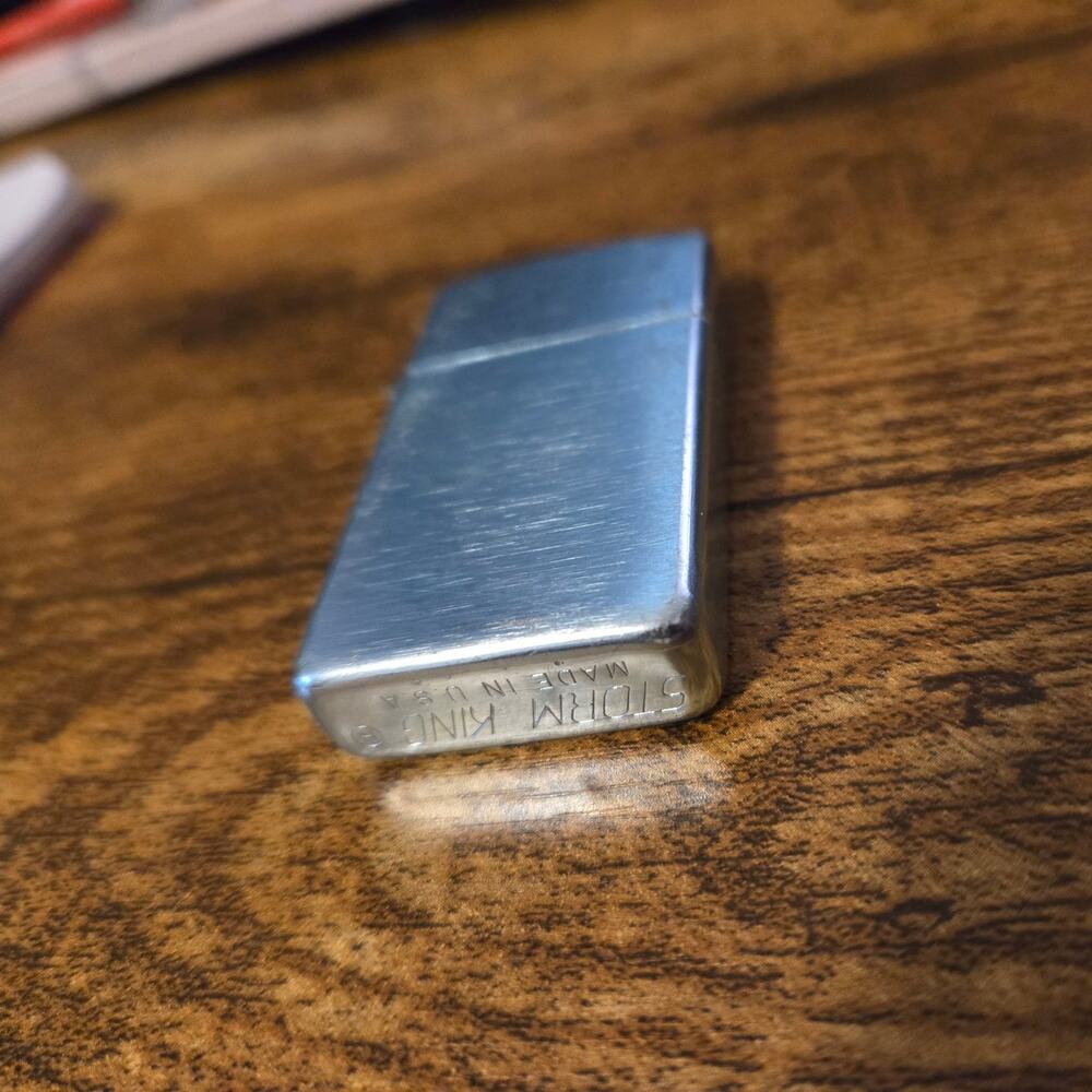 Vintage Silver Storm King Flip Top Pocket Lighter Windproof - Picture 3 of 8